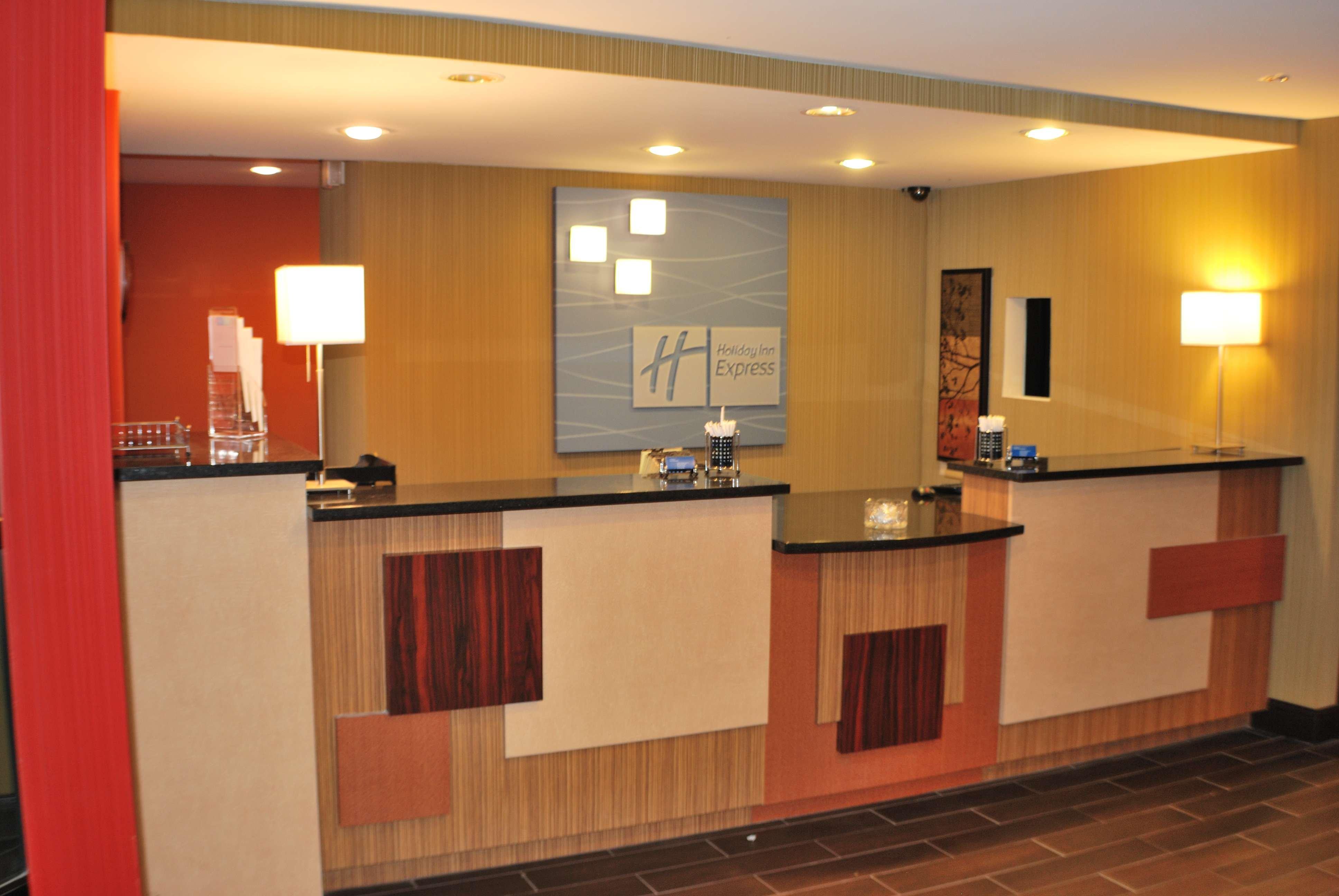 Holiday Inn Express Nashville W-I40 By Ihg Exterior photo