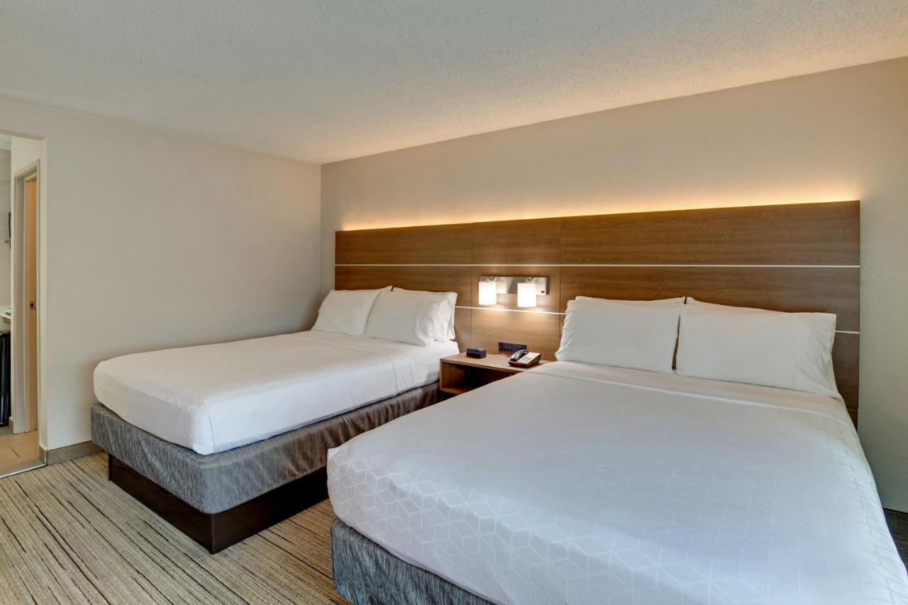 Holiday Inn Express Nashville W-I40 By Ihg Exterior photo