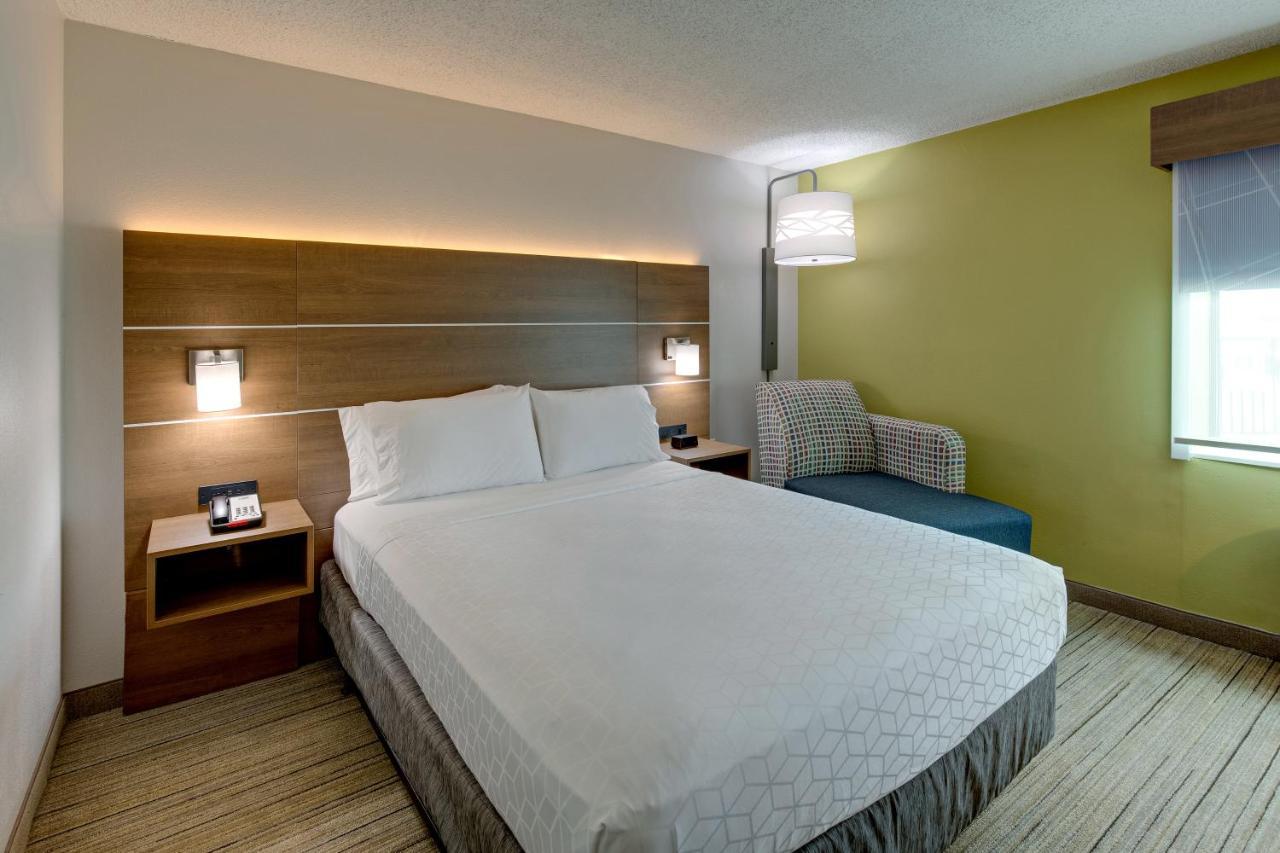 Holiday Inn Express Nashville W-I40 By Ihg Exterior photo